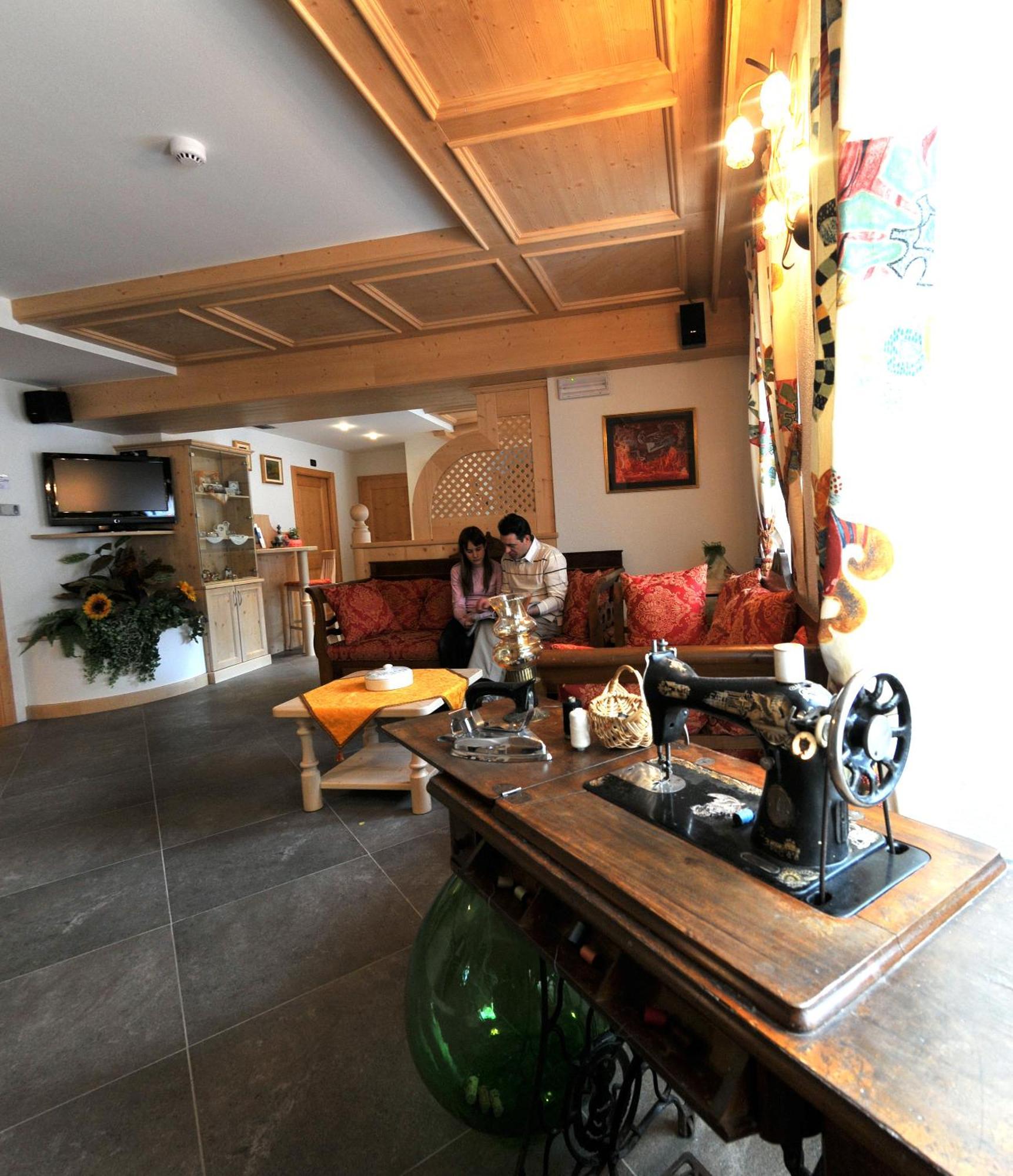 Hotel Il Maniero Ossana Zewnętrze zdjęcie